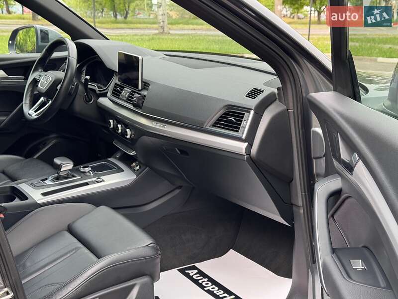 Внедорожник / Кроссовер Audi Q5 2020 в Запорожье
