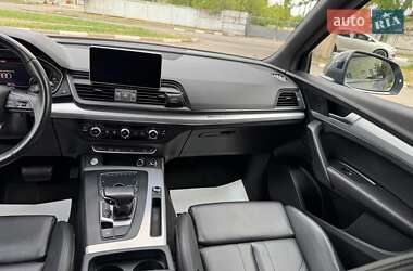 Внедорожник / Кроссовер Audi Q5 2020 в 