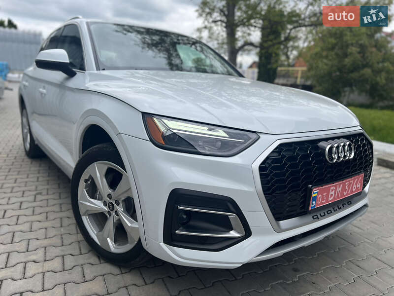 Позашляховик / Кросовер Audi Q5 2021 в Стрию