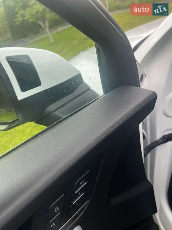 Позашляховик / Кросовер Audi Q5 2021 в Стрию