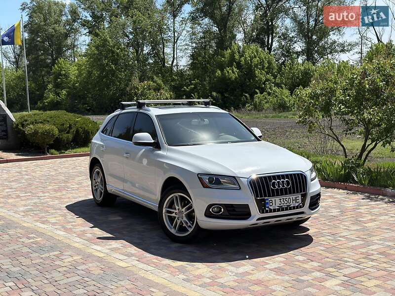 Внедорожник / Кроссовер Audi Q5 2015 в Миргороде