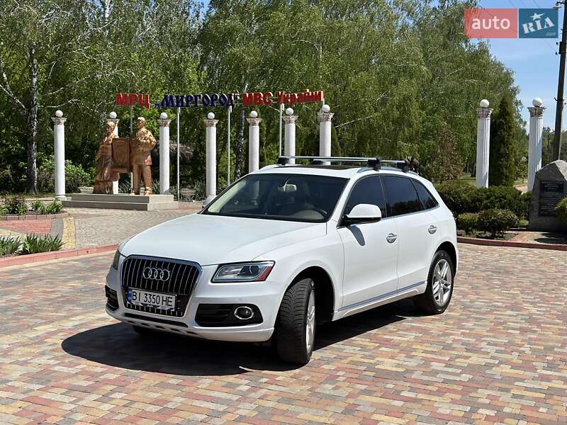 Внедорожник / Кроссовер Audi Q5 2015 в Миргороде