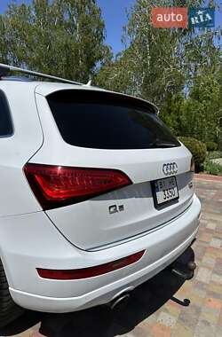 Внедорожник / Кроссовер Audi Q5 2015 в 
