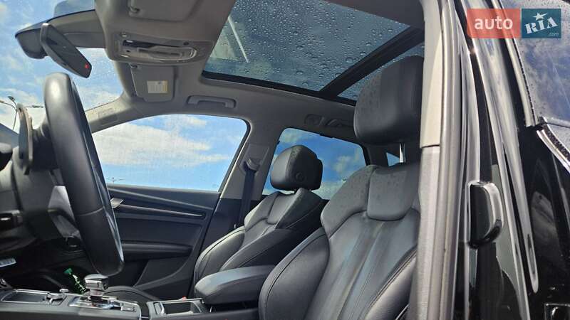 Внедорожник / Кроссовер Audi Q5 2017 в Львове