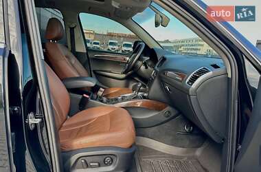 Внедорожник / Кроссовер Audi Q5 2011 в 