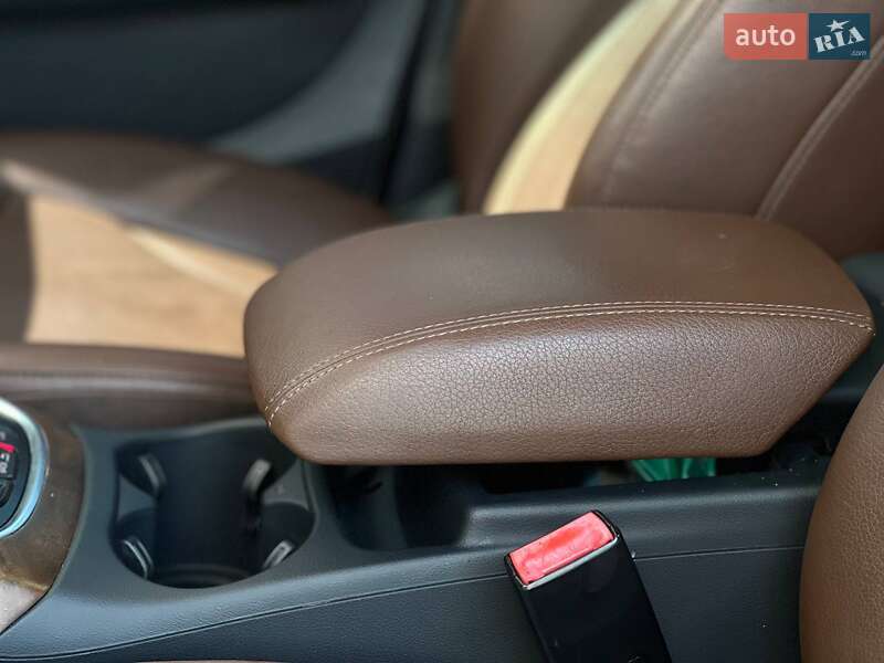 Позашляховик / Кросовер Audi Q5 2013 в Києві