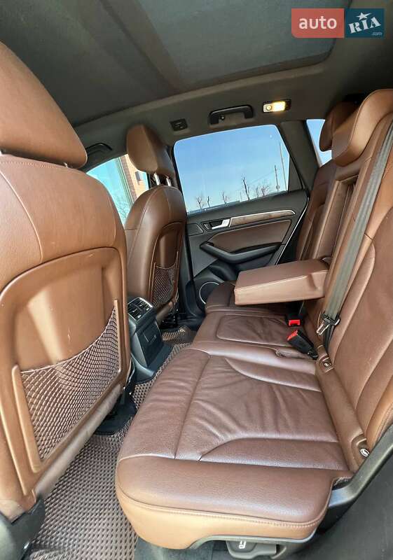 Позашляховик / Кросовер Audi Q5 2013 в Києві