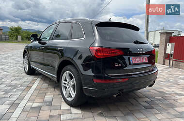 Внедорожник / Кроссовер Audi Q5 2016 в 