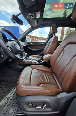 Позашляховик / Кросовер Audi Q5 2014 в 