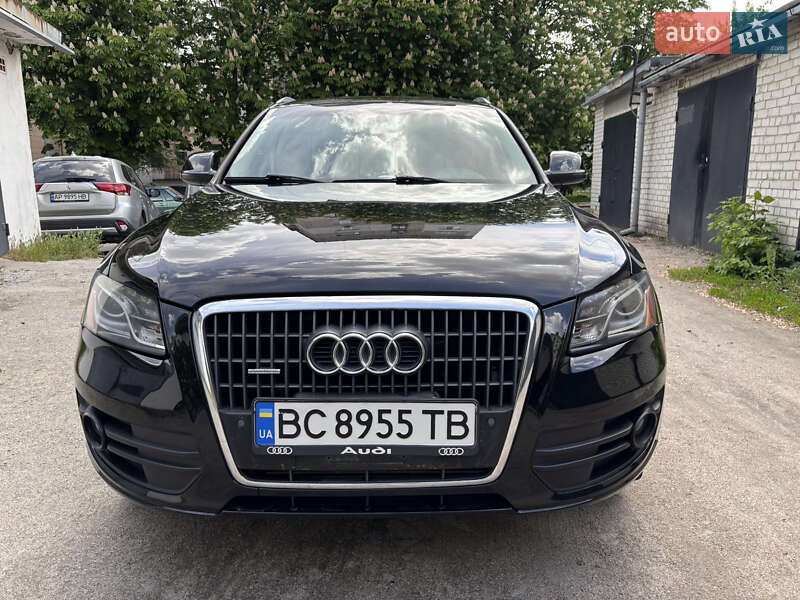 Внедорожник / Кроссовер Audi Q5 2010 в Кропивницком