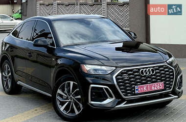 Внедорожник / Кроссовер Audi Q5 2022 в 