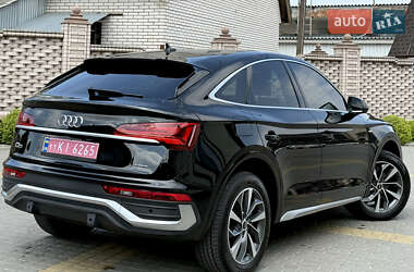 Внедорожник / Кроссовер Audi Q5 2022 в 