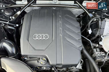 Внедорожник / Кроссовер Audi Q5 2022 в 