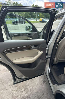 Внедорожник / Кроссовер Audi Q5 2012 в 