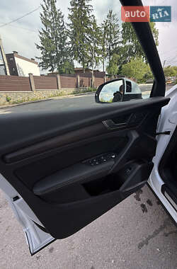 Внедорожник / Кроссовер Audi Q5 2023 в 