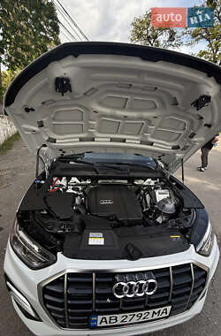 Внедорожник / Кроссовер Audi Q5 2023 в 