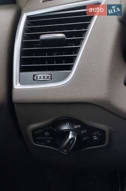 Внедорожник / Кроссовер Audi Q5 2015 в 