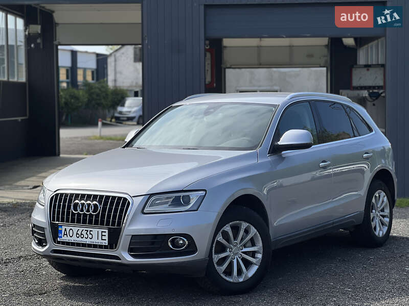 Внедорожник / Кроссовер Audi Q5 2014 в Ужгороде