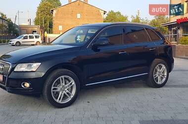 Позашляховик / Кросовер Audi Q5 2015 в Городку