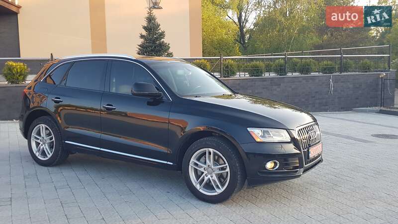 Внедорожник / Кроссовер Audi Q5 2015 в Городке