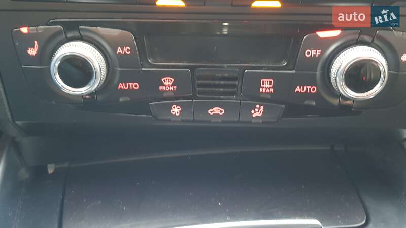 Внедорожник / Кроссовер Audi Q5 2015 в Городке