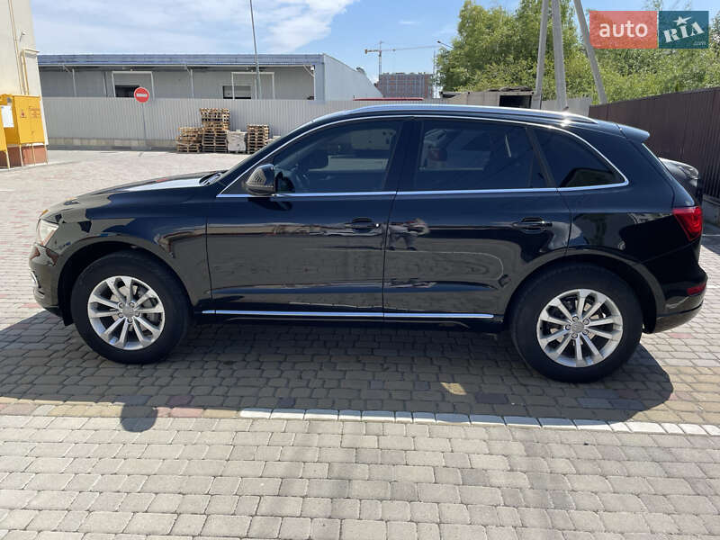 Внедорожник / Кроссовер Audi Q5 2013 в Львове