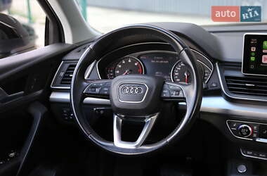 Внедорожник / Кроссовер Audi Q5 2018 в 