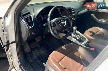 Позашляховик / Кросовер Audi Q5 2014 в 