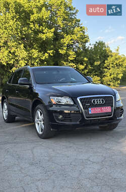 Внедорожник / Кроссовер Audi Q5 2012 в 