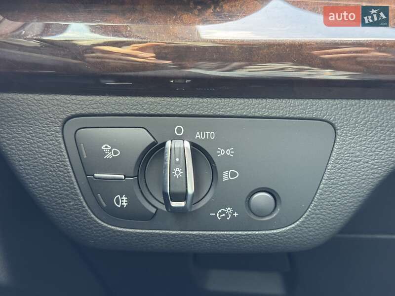 Внедорожник / Кроссовер Audi Q5 2019 в Киеве