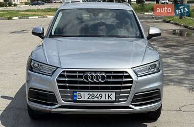Внедорожник / Кроссовер Audi Q5 2019 в 