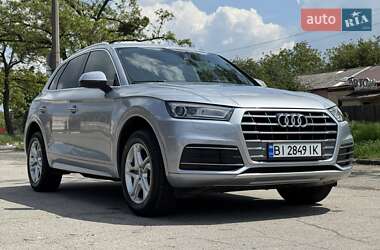 Внедорожник / Кроссовер Audi Q5 2019 в 