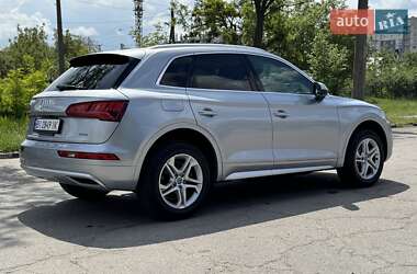 Внедорожник / Кроссовер Audi Q5 2019 в 