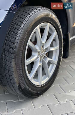 Внедорожник / Кроссовер Audi Q5 2010 в 