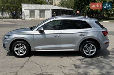 Внедорожник / Кроссовер Audi Q5 2019 в 
