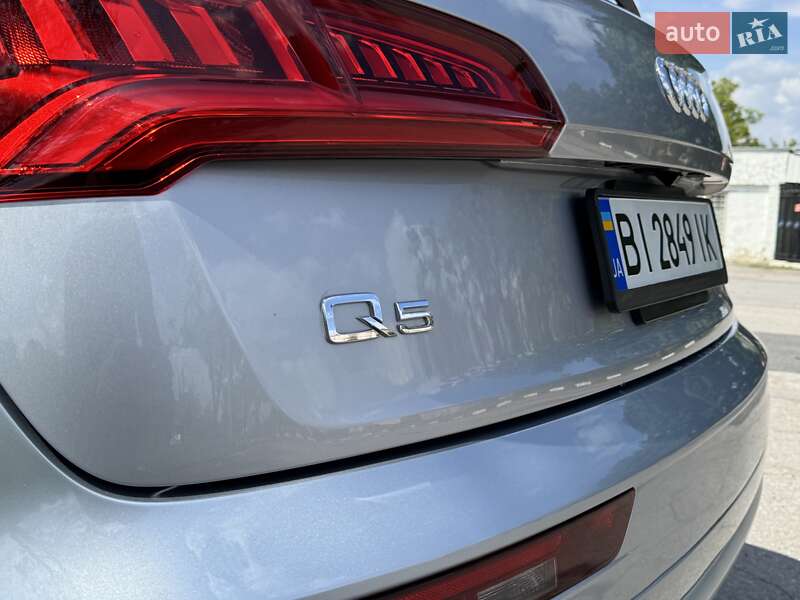 Внедорожник / Кроссовер Audi Q5 2019 в Киеве