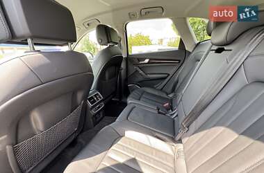 Внедорожник / Кроссовер Audi Q5 2019 в 