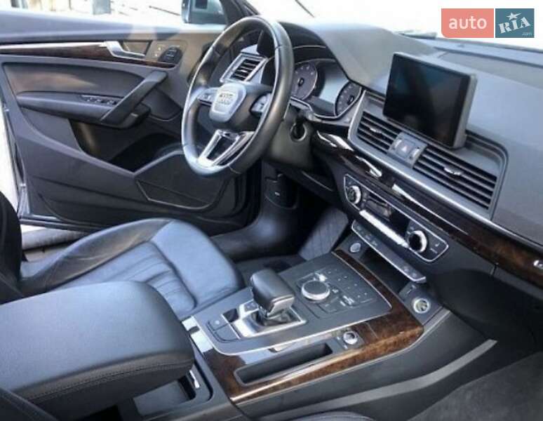 Внедорожник / Кроссовер Audi Q5 2018 в Львове
