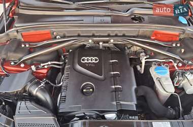 Позашляховик / Кросовер Audi Q5 2015 в 