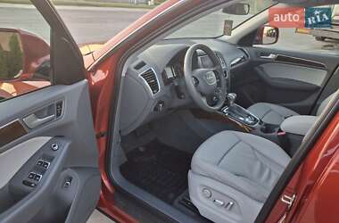 Позашляховик / Кросовер Audi Q5 2015 в 