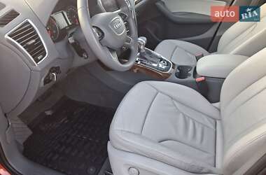 Позашляховик / Кросовер Audi Q5 2015 в 