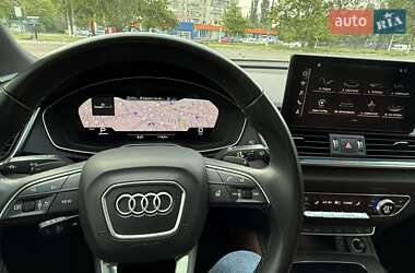 Внедорожник / Кроссовер Audi Q5 2021 в 