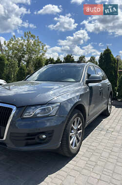Позашляховик / Кросовер Audi Q5 2011 в 