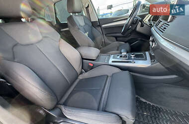 Внедорожник / Кроссовер Audi Q5 2018 в 