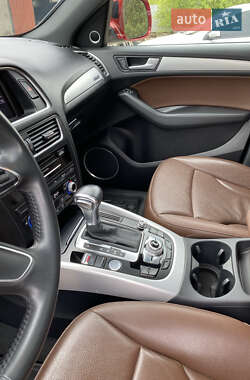 Внедорожник / Кроссовер Audi Q5 2013 в 