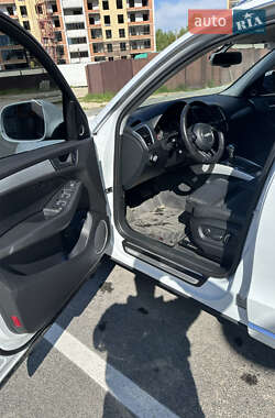 Внедорожник / Кроссовер Audi Q5 2013 в 