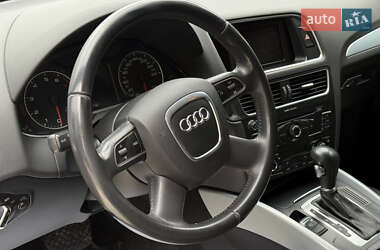 Позашляховик / Кросовер Audi Q5 2012 в 