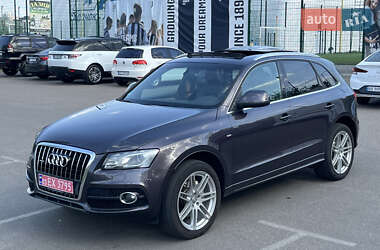 Внедорожник / Кроссовер Audi Q5 2011 в 