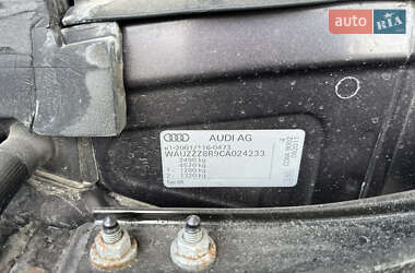Внедорожник / Кроссовер Audi Q5 2011 в 