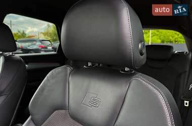 Внедорожник / Кроссовер Audi Q5 2018 в 